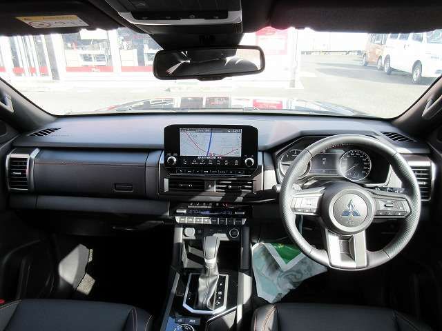 MITSUBISHI TRITON 2024 Image 31