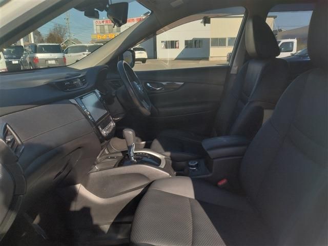 NISSAN X-TRAIL 4WD 2018 Image 31