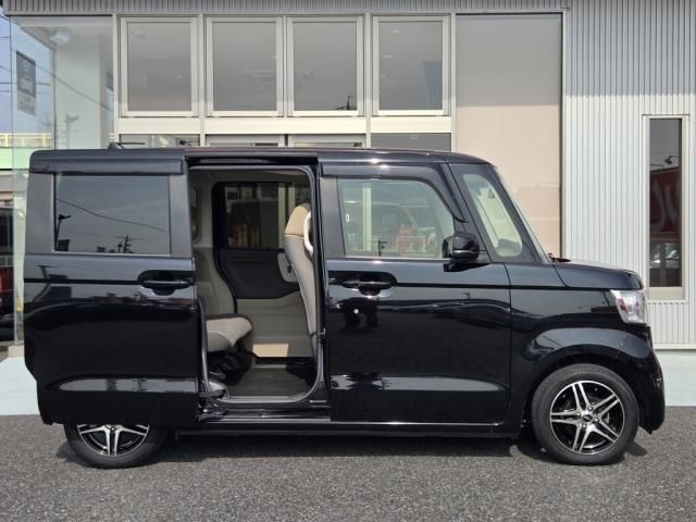 HONDA N BOX 2018 Image 31