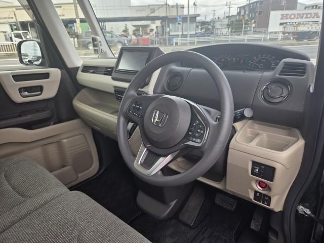 HONDA N BOX 2018 Image 31