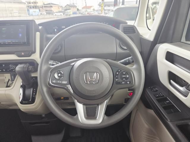 HONDA N BOX 2018 Image 31