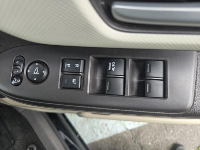 HONDA N BOX 2018 Image 31