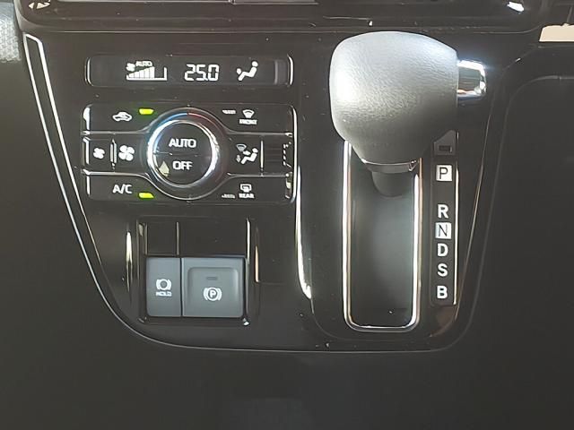 DAIHATSU TANTO CUSTOM 2025 Image 31