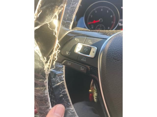 VOLKSWAGEN GOLF VARI 2013 Image 31