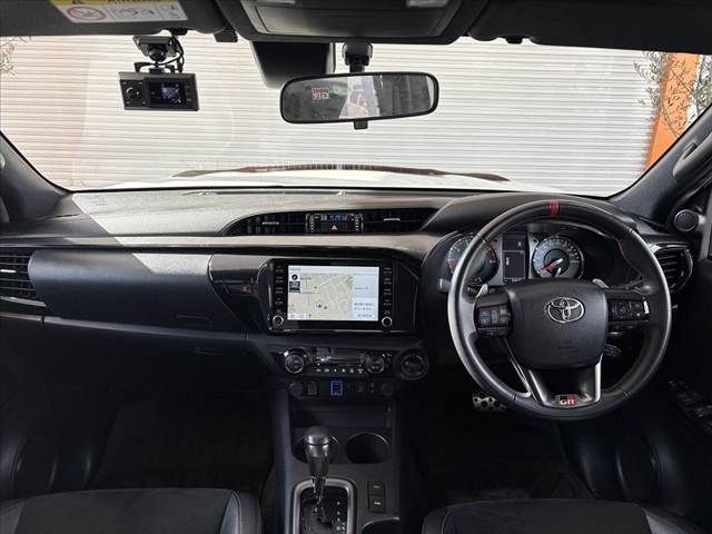 TOYOTA HILUX 4WD 2023 Image 31