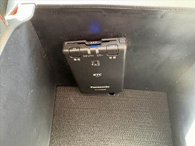 TOYOTA HILUX 4WD 2023 Image 31