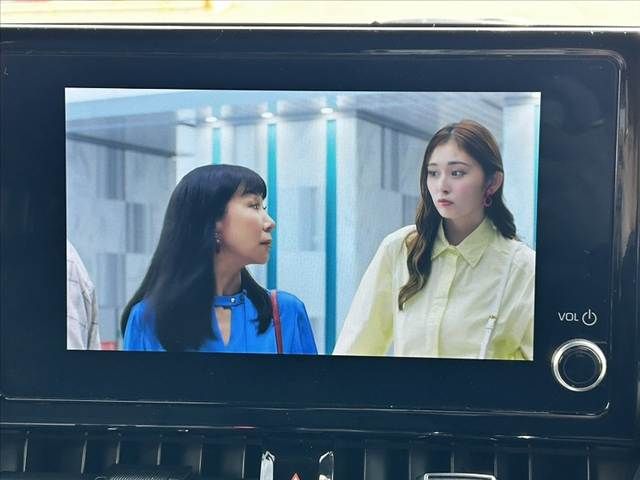 TOYOTA COROLLA CROSS HYBRID 2024 Image 31