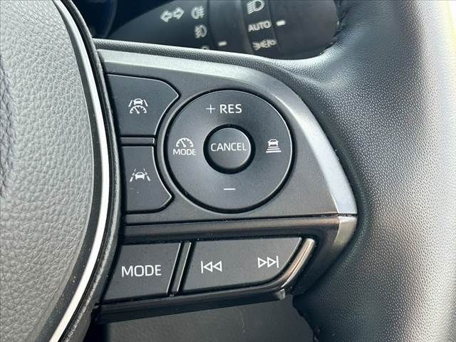 TOYOTA COROLLA CROSS HYBRID 2024 Image 31