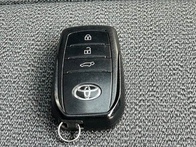 TOYOTA COROLLA CROSS HYBRID 2024 Image 31