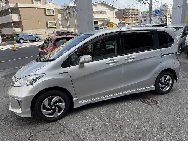 HONDA FREED HYBRID 2015 Image 31