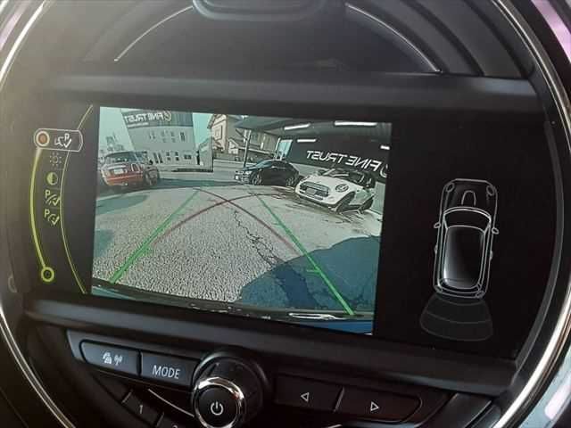 BMW MINI COOPER S 2015 Image 31