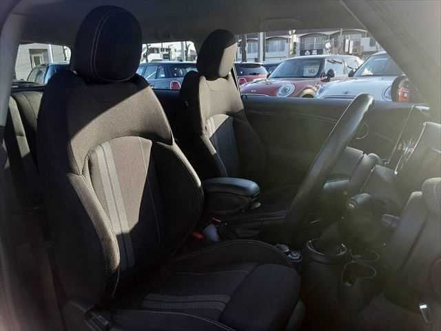 BMW MINI COOPER S 2015 Image 31