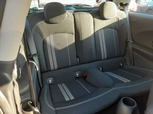 BMW MINI COOPER S 2015 Image 31