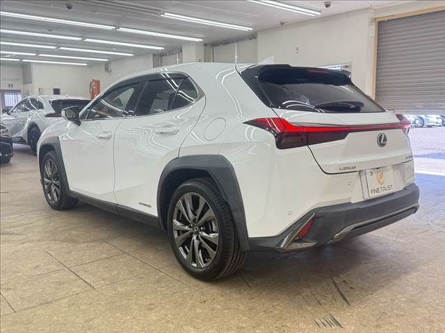 TOYOTA LEXUS UX250H AWD 2019 Image 31