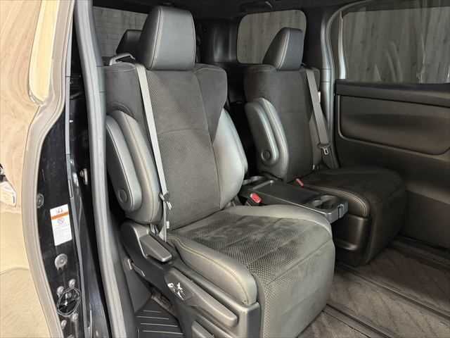 TOYOTA ALPHARD 2021 Image 31