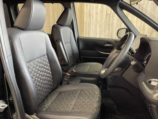 TOYOTA VOXY 2023 Image 31