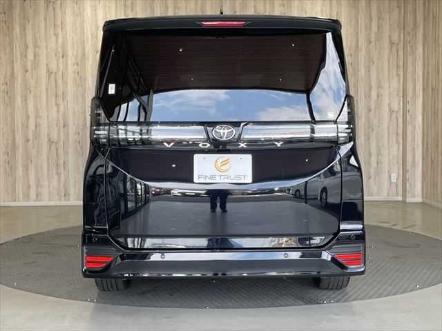 TOYOTA VOXY 2023 Image 31