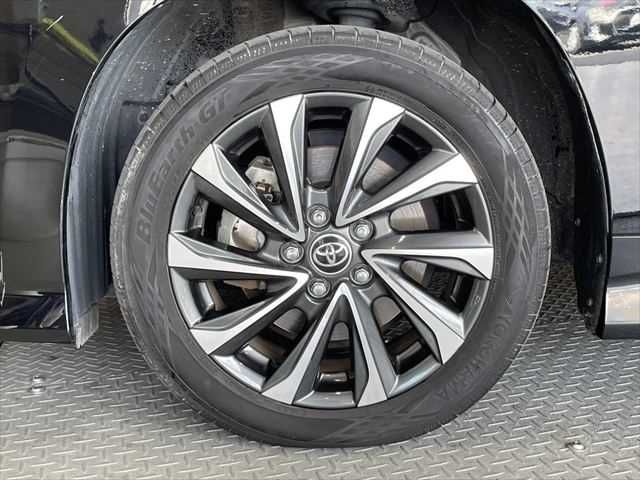 TOYOTA VOXY 2023 Image 31