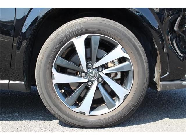 TOYOTA LEXUS NX300 2020 Image 31