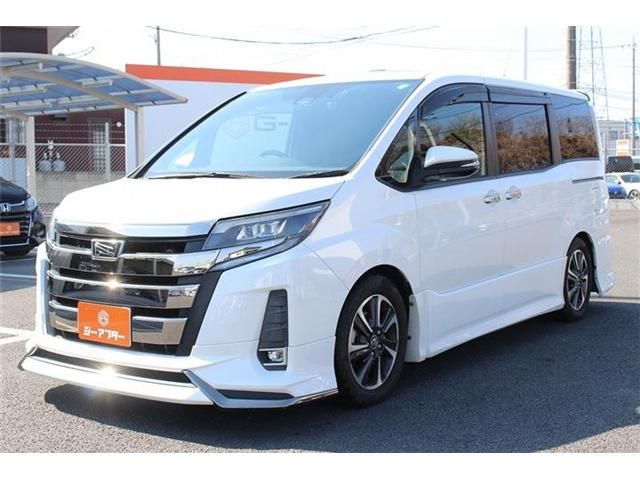 TOYOTA NOAH 2017 Image 31