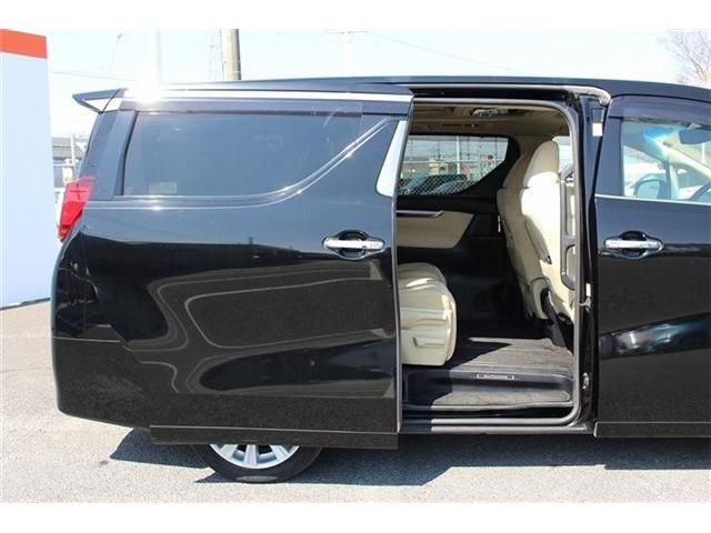 TOYOTA ALPHARD 2018 Image 31