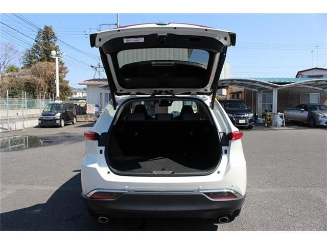 TOYOTA HARRIER HYBRID 2020 Image 31