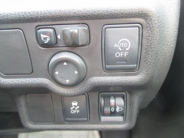 NISSAN NOTE 2012 Image 31