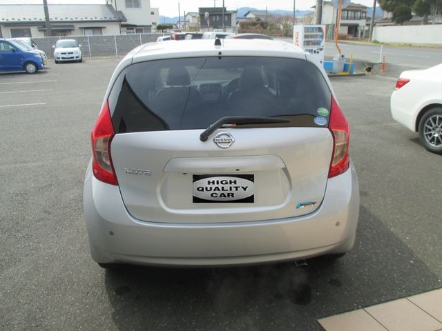 NISSAN NOTE 2012 Image 31