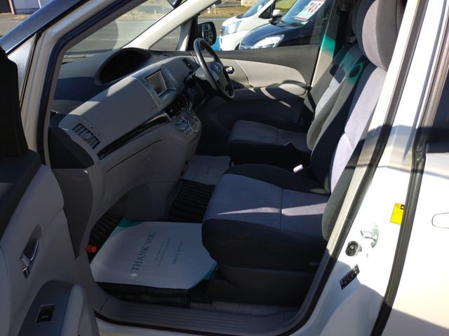 TOYOTA ESTIMA 2006 Image 31