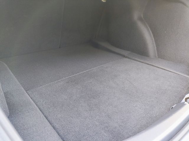 TESLA MODEL 3 2021 Image 31