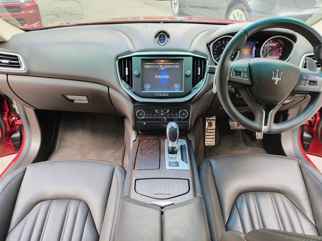 MASERATI GHIBLI SEDA 2018 Image 31