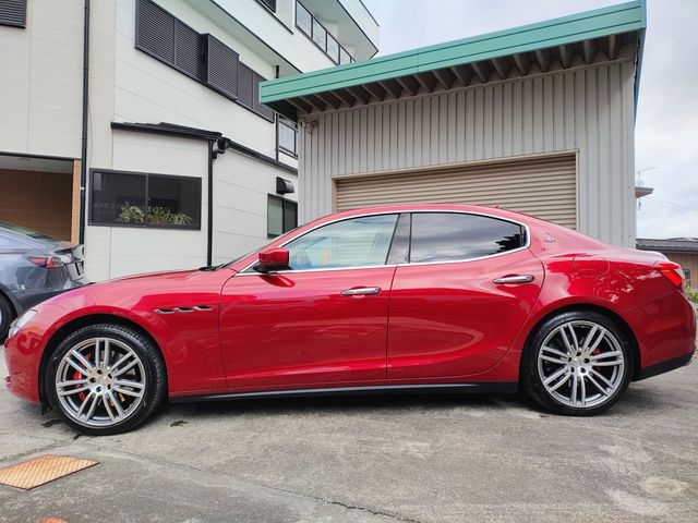 MASERATI GHIBLI SEDA 2018 Image 31