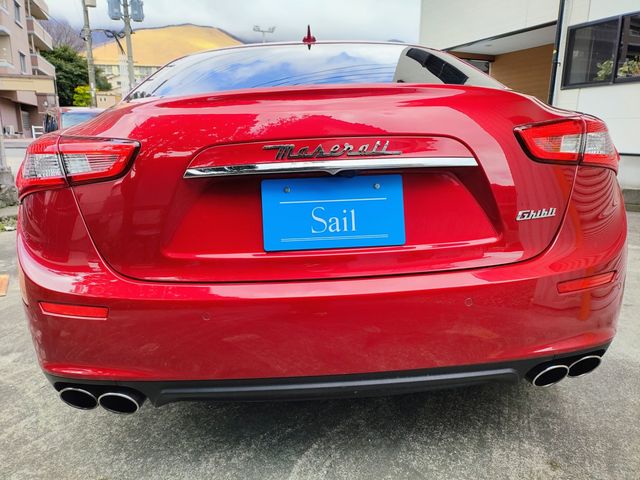 MASERATI GHIBLI SEDA 2018 Image 31