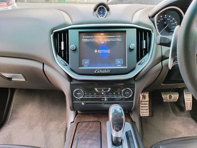 MASERATI GHIBLI SEDA 2018 Image 31