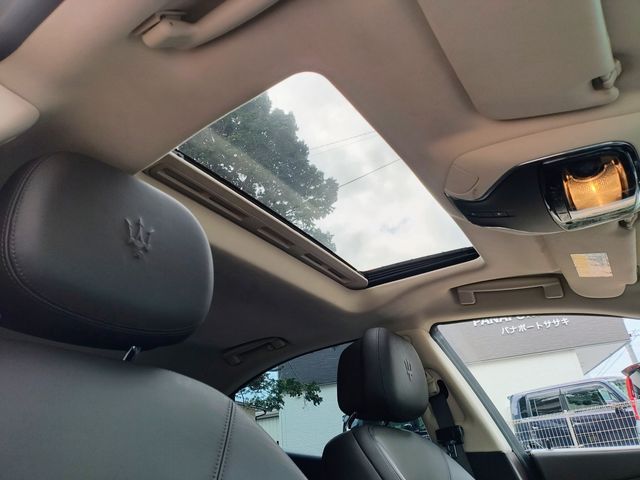 MASERATI GHIBLI SEDA 2018 Image 31