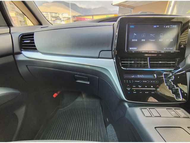 TOYOTA ESTIMA HYBRID 4WD 2016 Image 31