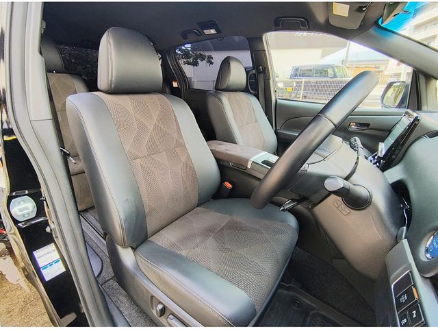 TOYOTA ESTIMA HYBRID 4WD 2016 Image 31