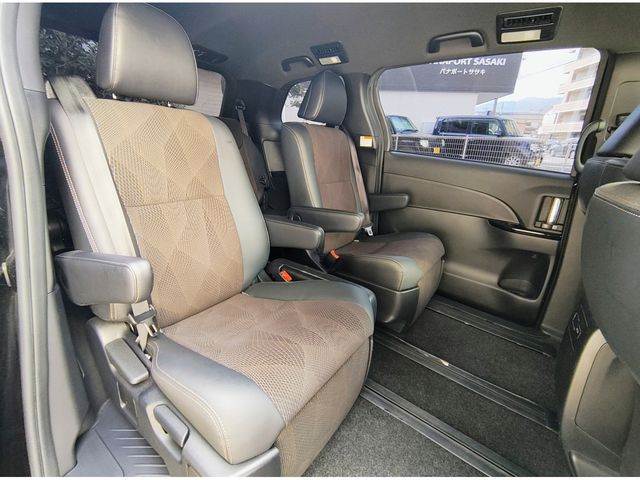 TOYOTA ESTIMA HYBRID 4WD 2016 Image 31