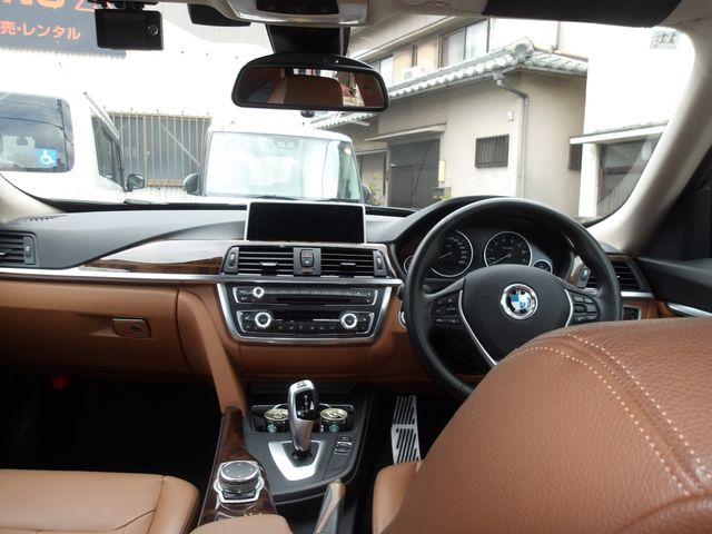 BMW 3SERIES GRAN TUR 2016 Image 31