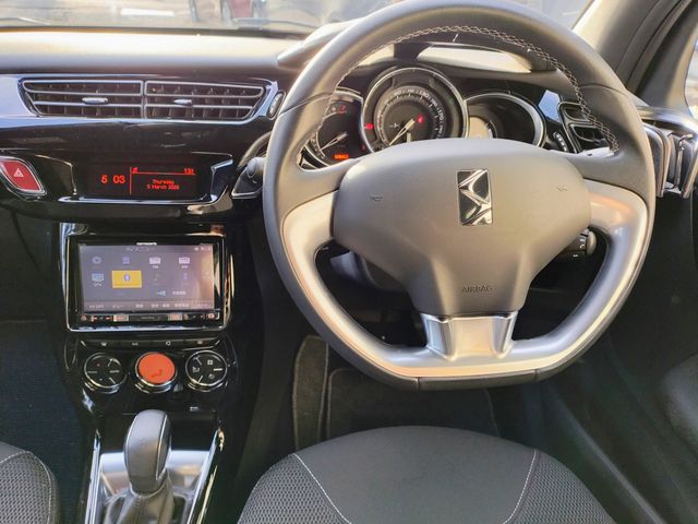 CITROEN DS3 CABRIO 2017 Image 31