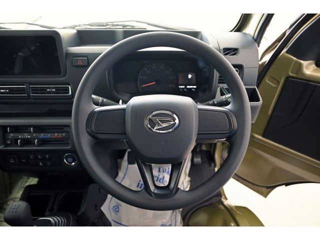 DAIHATSU HIJET TRUCK 4WD 2025 Image 31