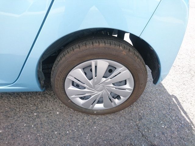 DAIHATSU MIRA E:S 4WD 2023 Image 31