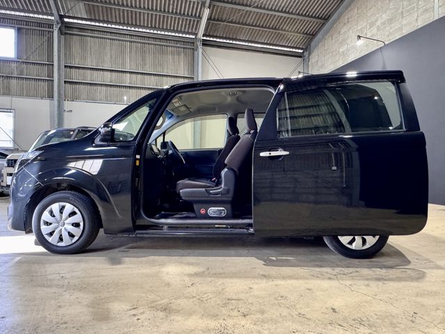 TOYOTA SPADE 2015 Image 31