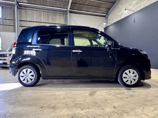 TOYOTA SPADE 2015 Image 31