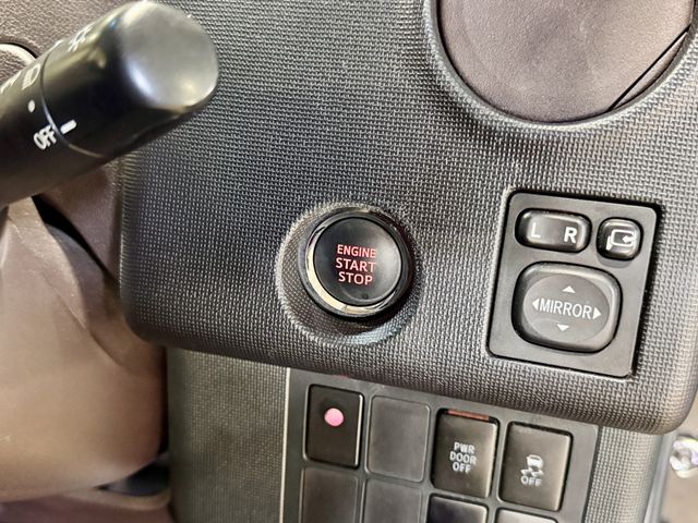 TOYOTA SPADE 2015 Image 31