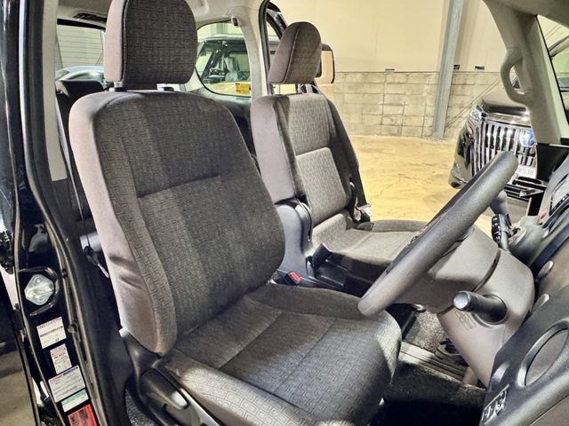 TOYOTA SPADE 2015 Image 31