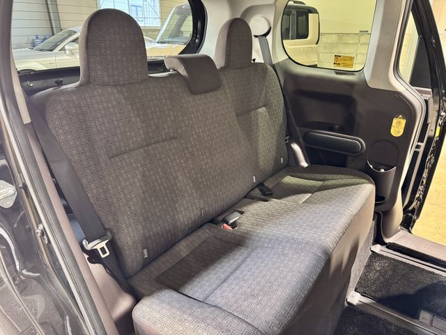 TOYOTA SPADE 2015 Image 31