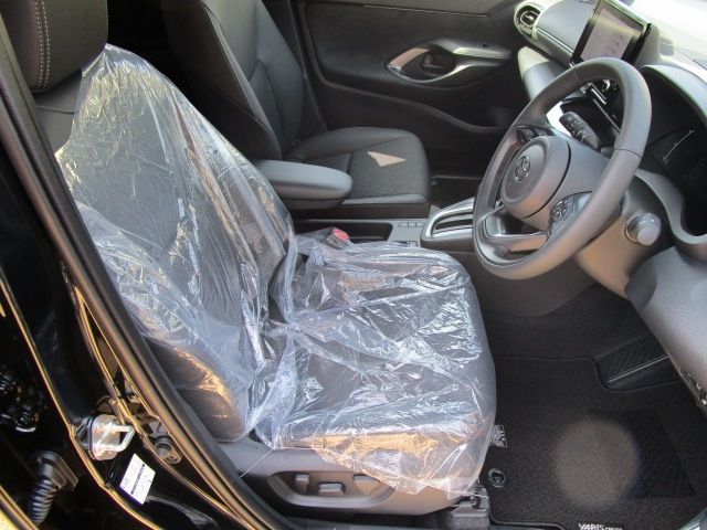 TOYOTA YARIS CROSS HYBRID 2026 Image 31