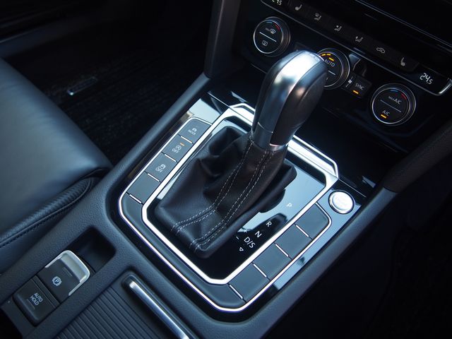 VOLKSWAGEN PASSAT VA 2017 Image 31