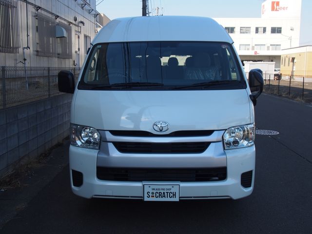 TOYOTA HIACE COMMUTER 2026 Image 31